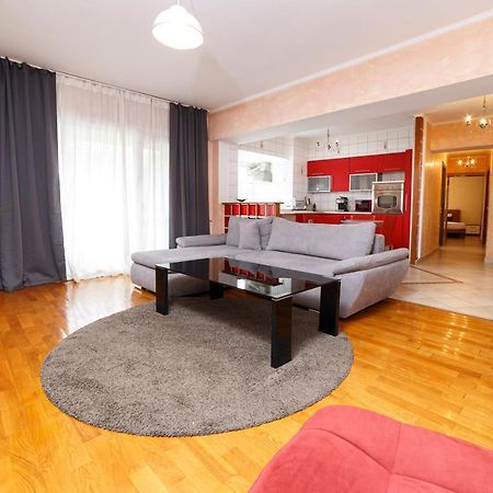 Color Apartments Unirii 14 Blv Bukares Bagian luar foto
